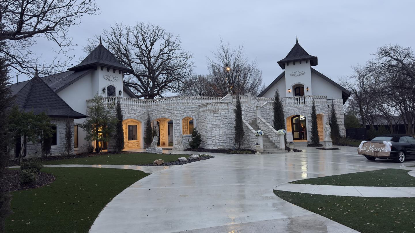 Why Wedding Vendors Should Never Drink on the Job