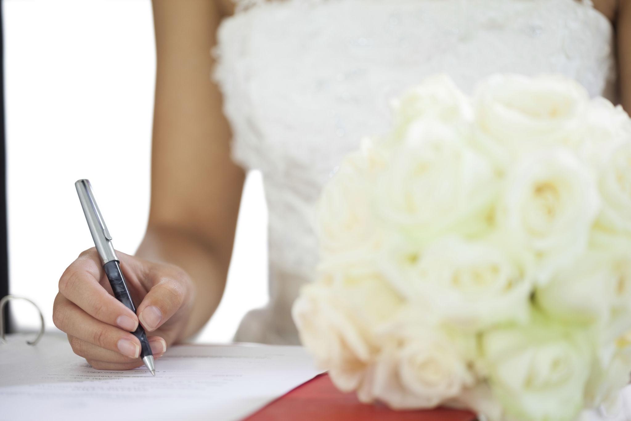 Protect Your Wedding Investment: Vendor Vetting, Contracts, and Safer Payments